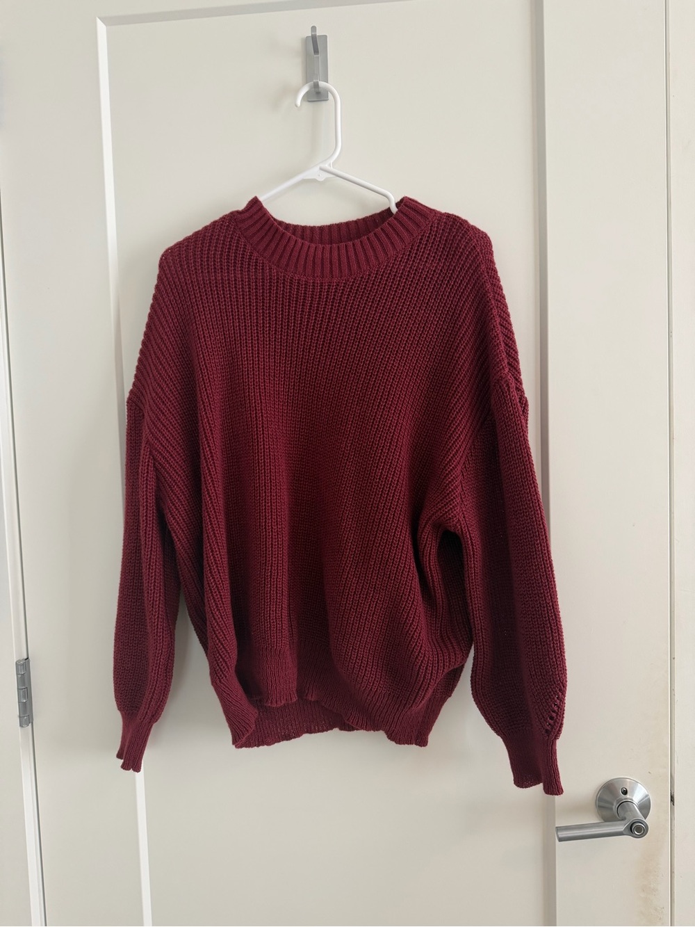 Women's Oversized Crewneck Sweater - Wine